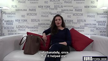 Miss Roumanie est nominée pour un casting pour l’embauche