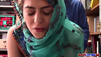 Arabboy Baisée Chèvre Dans La Belle Et Douce Chatte