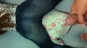 Cul Sexy Babe Rempli De Sperme Après Patte Endormi Rapide