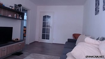 Copine Blonde Danse Et Se Masturbe Devant Webcam