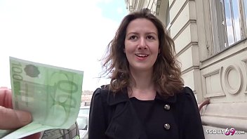 Payé avec 100 euros pour le sexe dans la rue