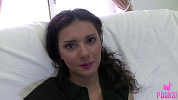 Zoe 50 minutes de sexe intense avec deux hommes