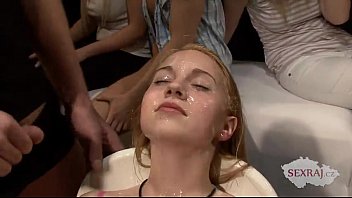 50 hommes ont baisé une femme