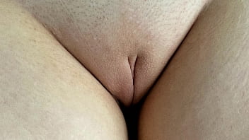 Jeune amatrice aux gros seins pénétrée dans le vagin