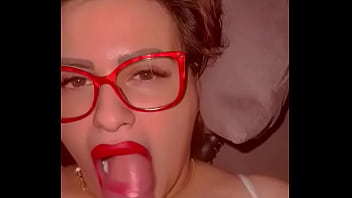 Reçoit une libération sur les lunettes roumanie xxx